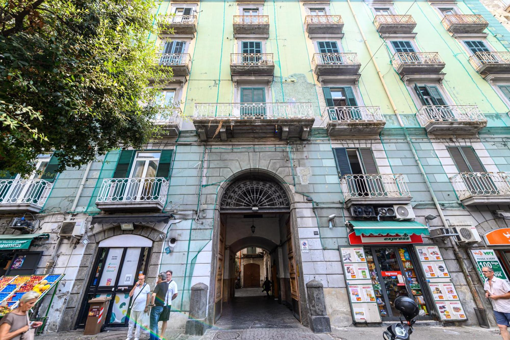 Santa Teresa Degli Scalzi 118